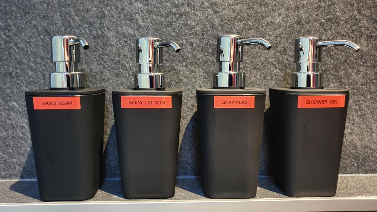 Downtown Hideaway, B&B Grand Deluxe Eindhoven Zewnętrze zdjęcie